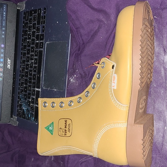 Tuf mac - Picture 1 of 4